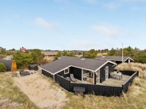 Holiday Home Julan - 600m from the sea by Interhome